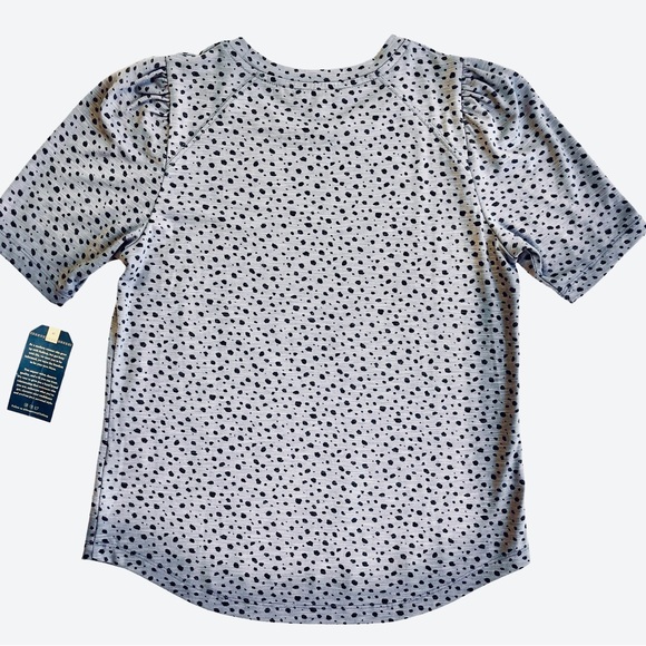 Democracy: Grey Animal Print Blouse. - Picture 10 of 11